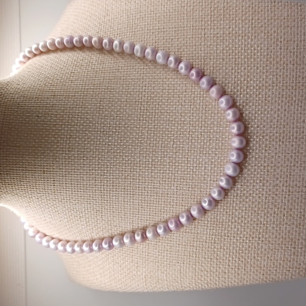 Lavender Freshwater Pearl Necklace 925 Clasp - Picture 6 of 6